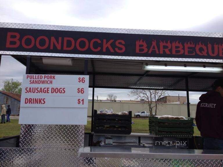 Boondocks Barbeque - Lucedale, MS